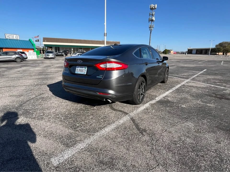 2016 Ford Fusion 2nd Gen - Image 3 of 11