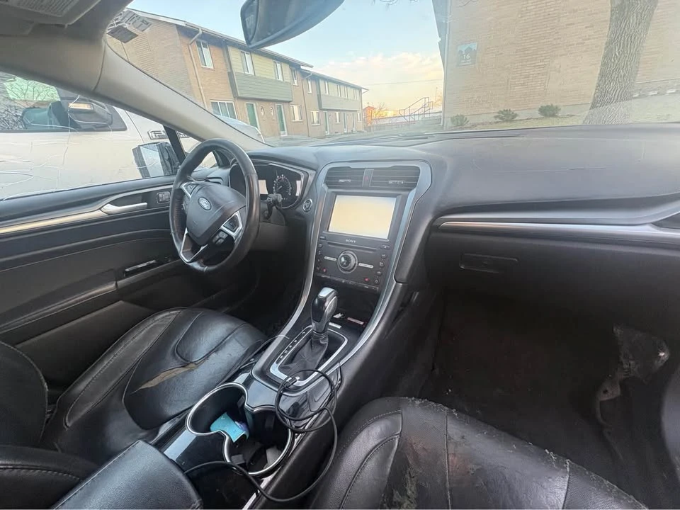 2016 Ford Fusion 2nd Gen - Image 2 of 3