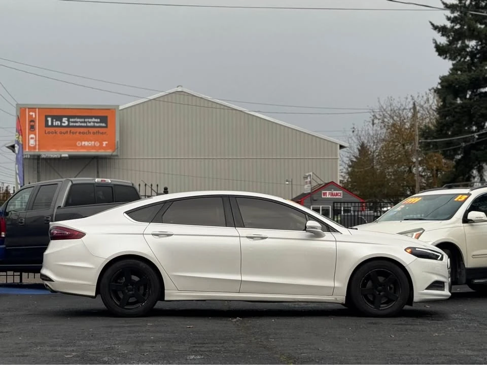 2016 Ford Fusion 2nd Gen - Image 5 of 19