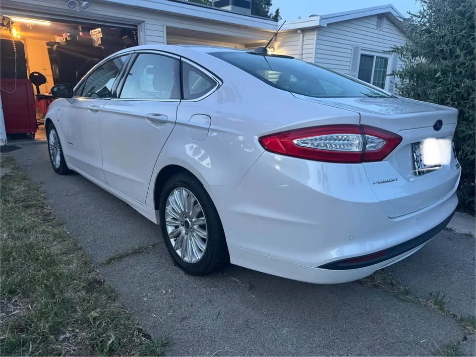 2016 Ford Fusion 2nd Gen - Image 5 of 12