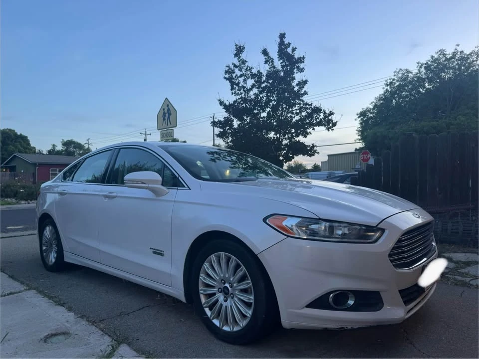2016 Ford Fusion 2nd Gen - Image 4 of 12