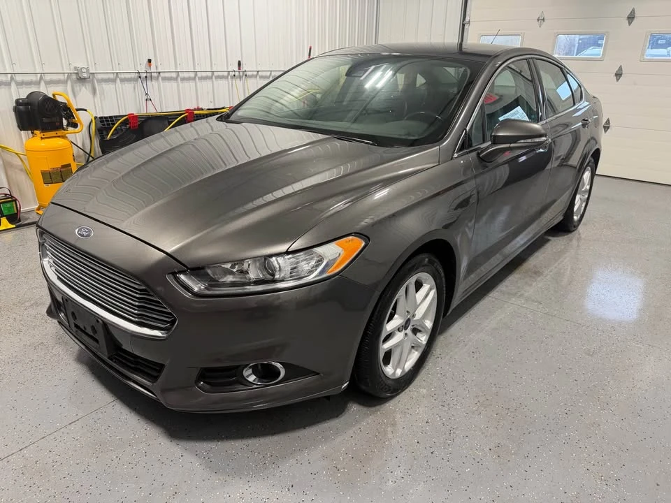 2016 Ford Fusion 2nd Gen - Image 2 of 17