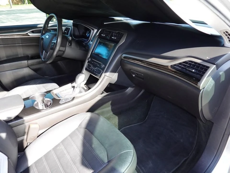 2016 Ford Fusion 2nd Gen - Image 8 of 11