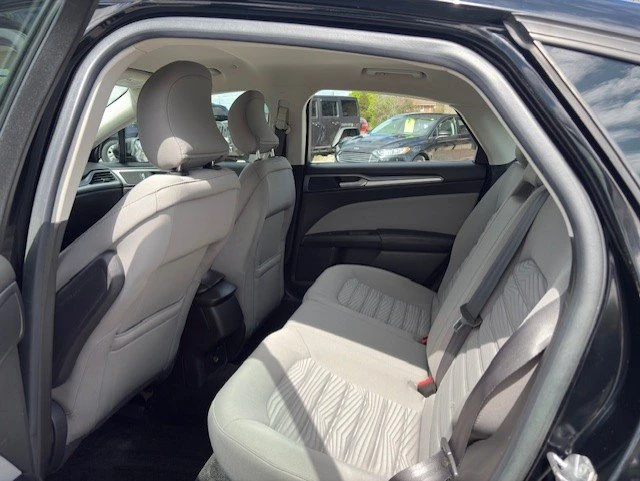 2016 Ford Fusion 2nd Gen - Image 11 of 20