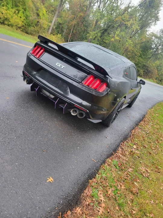 2016 Ford GT 2nd Gen - Image 2 of 16