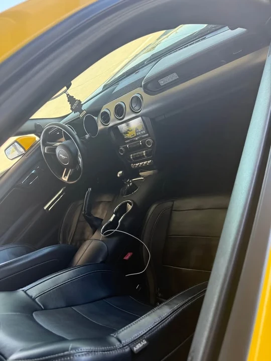 2016 Ford GT - Image 18 of 20