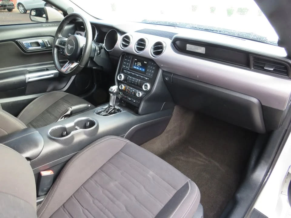 2016 Ford S550 Mustang - Image 13 of 19