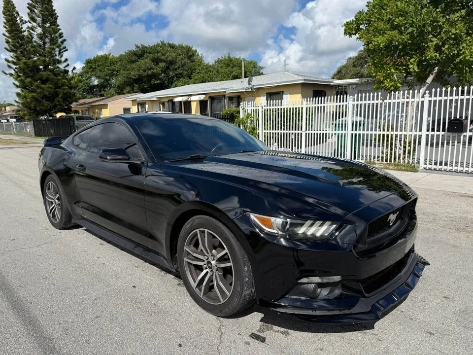 2016 Ford S550 Mustang - Image 2 of 13