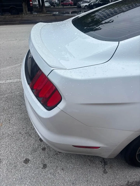 2016 Ford S550 Mustang - Image 10 of 17