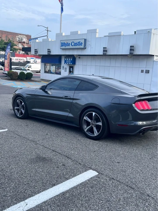 2016 Ford S550 Mustang - Image 2 of 11