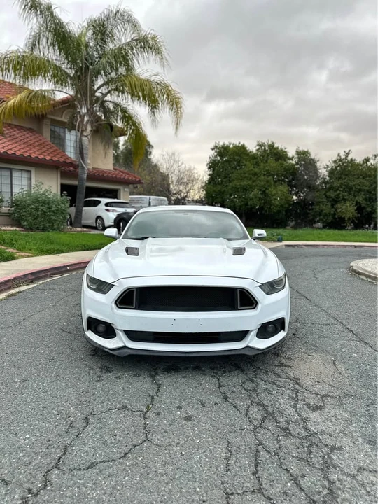 2016 Ford S550 Mustang - Image 2 of 18