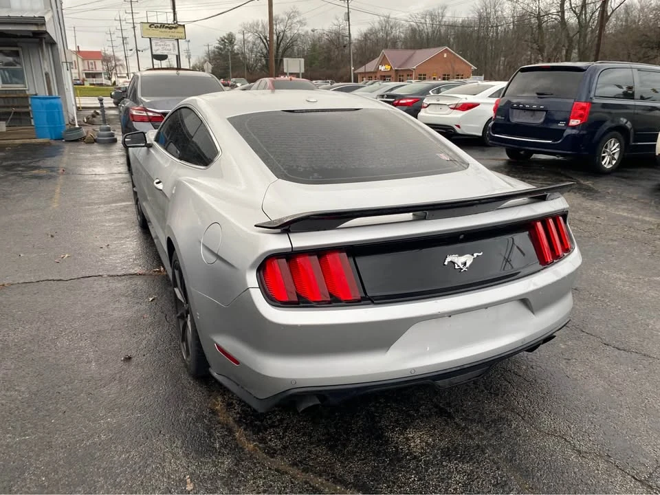 2016 Ford S550 Mustang - Image 2 of 15