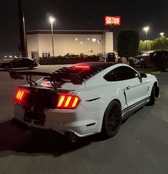 2016 Ford S550 Mustang - Image 11 of 16
