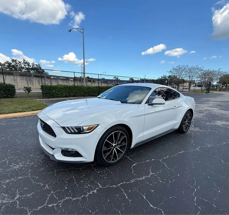 2016 Ford S550 Mustang - Image 2 of 12