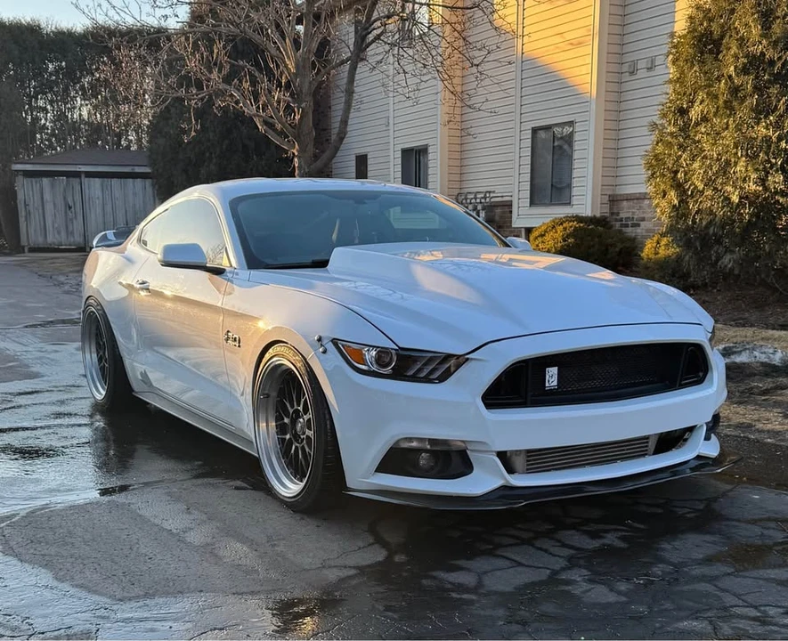 2016 Ford S550 Mustang - Image 2 of 4