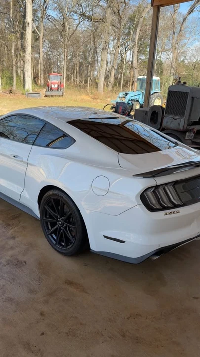 2016 Ford S550 Mustang - Image 2 of 13
