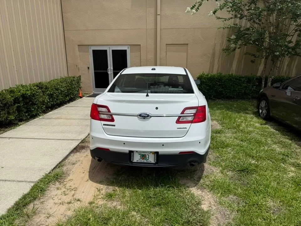 2016 Ford Taurus 6th Gen - Image 4 of 7