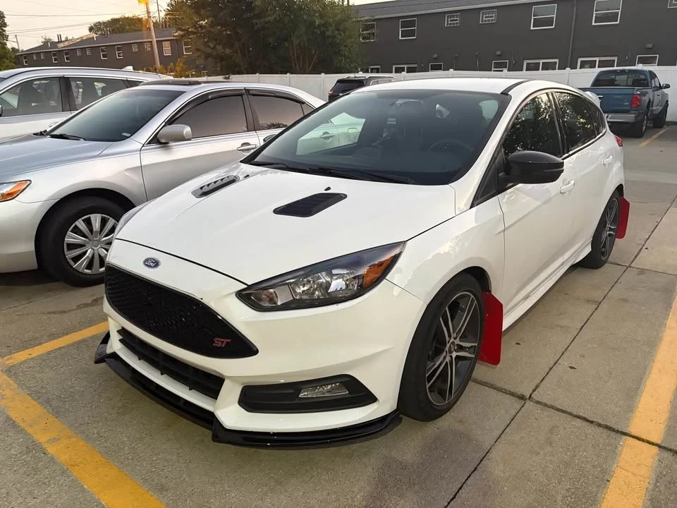 2016 Ford Focus ST 3rd Gen - Image 7 of 10