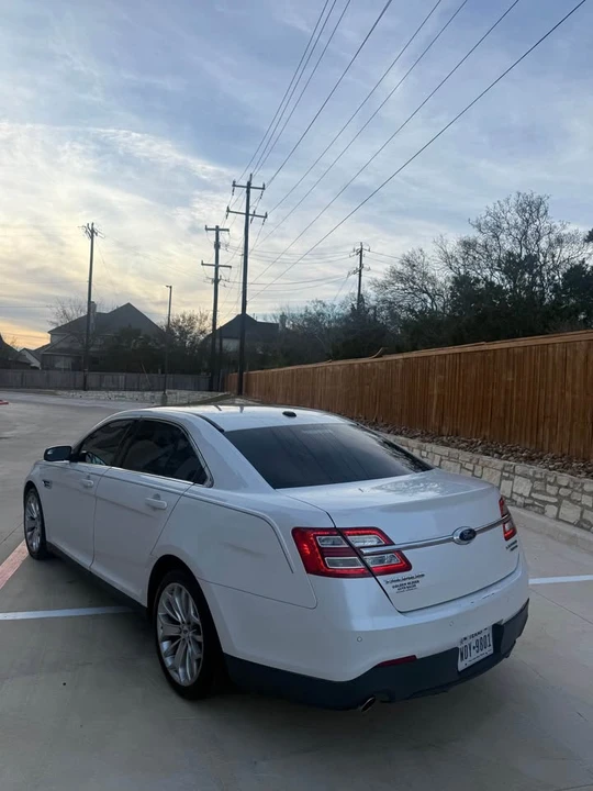 2016 Ford Taurus 6th Gen - Image 6 of 12