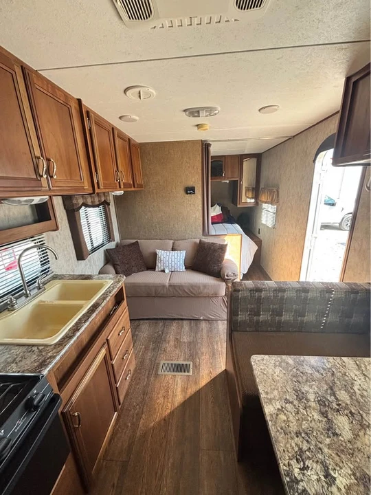 2016 Forest River - Image 10 of 14