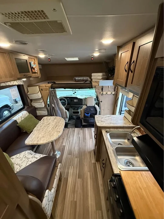 2016 Forest River - Image 18 of 19