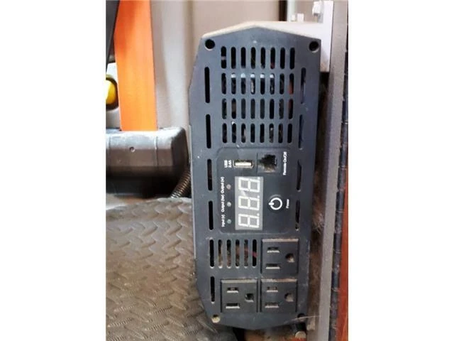 2016 Freightliner - Image 19 of 21