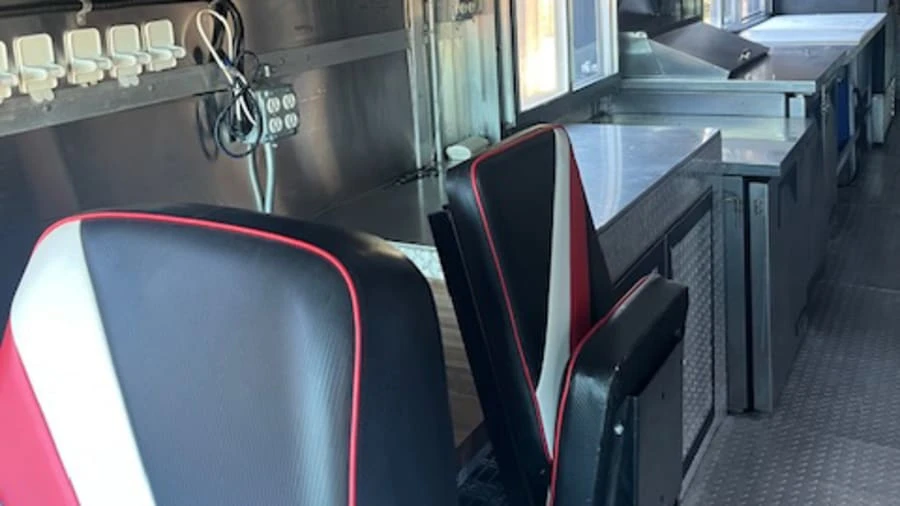 2016 Freightliner - Image 6 of 28