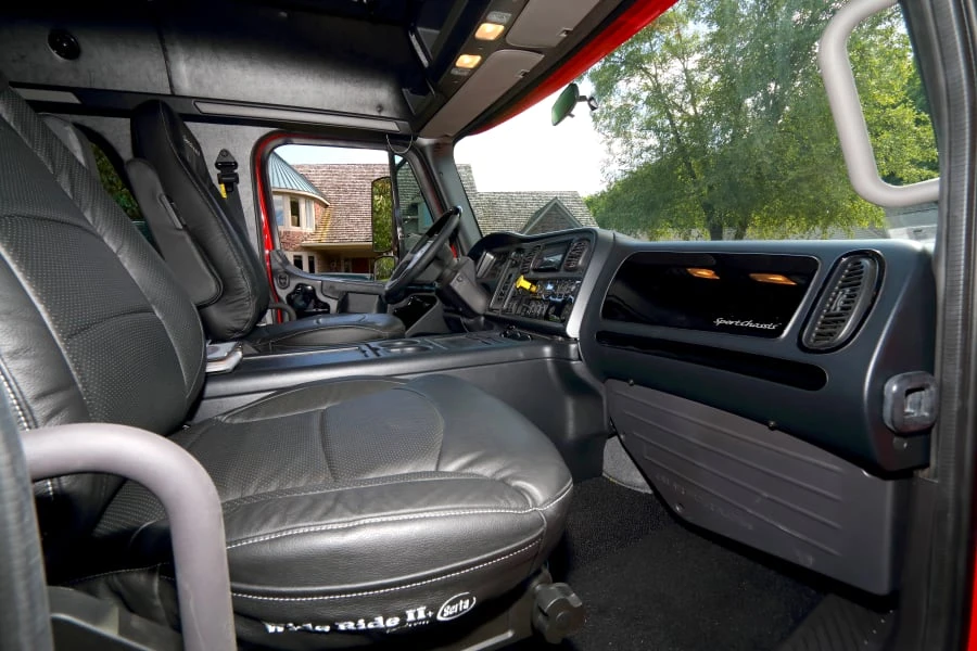 2016 Freightliner - Image 5 of 12