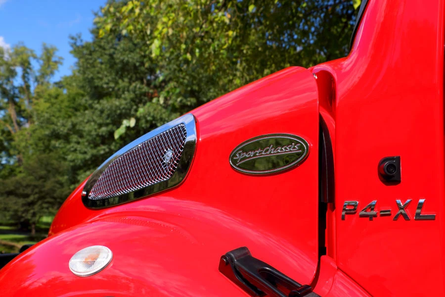 2016 Freightliner - Image 7 of 12