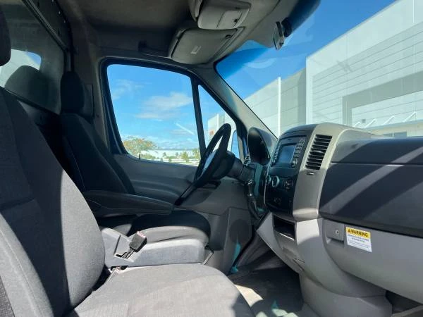 2016 Freightliner - Image 5 of 5