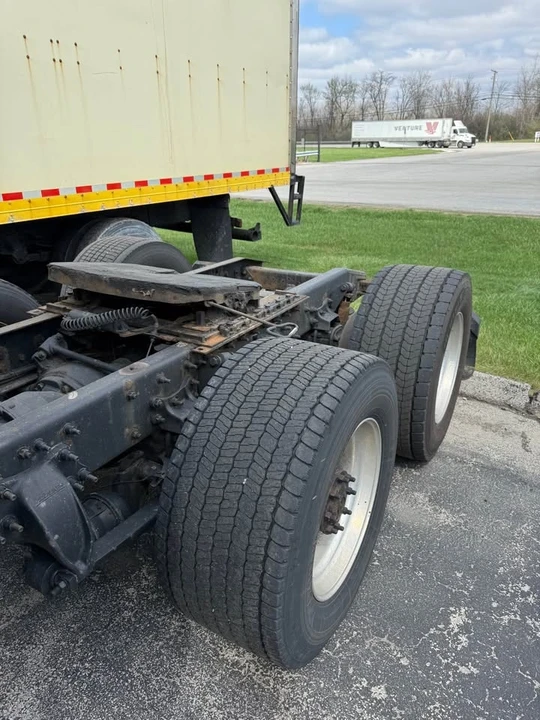 2016 Freightliner - Image 4 of 8