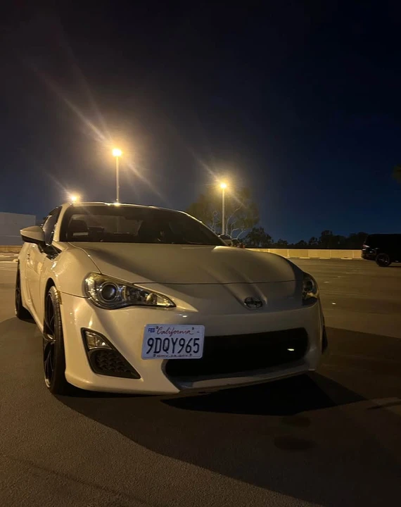 2016 Scion FR-S - Image 3 of 3