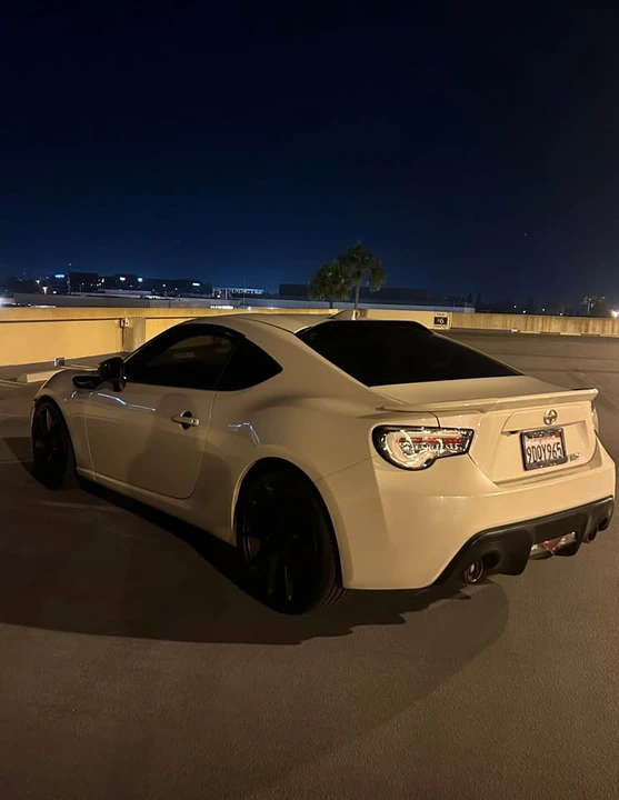 2016 Scion FR-S - Image 2 of 3