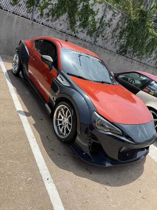 2016 Scion FR-S - Image 4 of 10