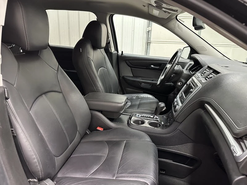 2016 GMC Acadia - Image 19 of 21