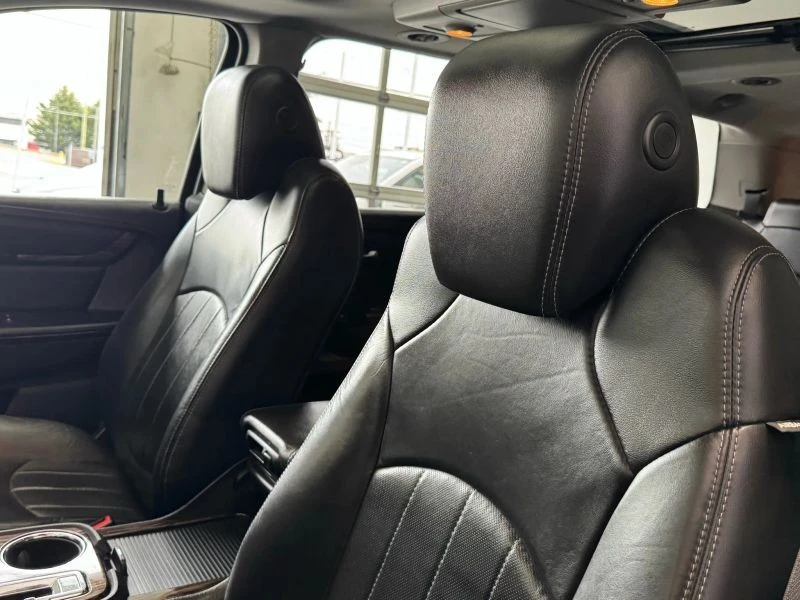 2016 GMC Acadia - Image 10 of 12