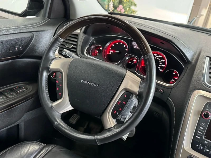 2016 GMC Acadia - Image 11 of 12