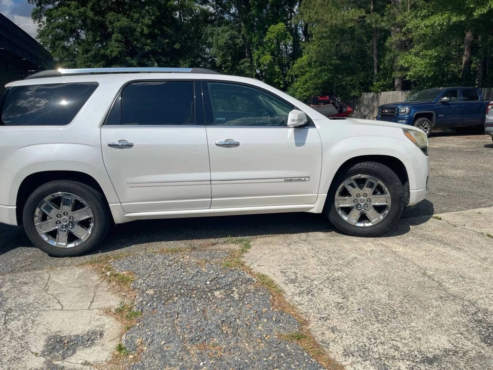 2016 GMC Acadia - Image 9 of 21