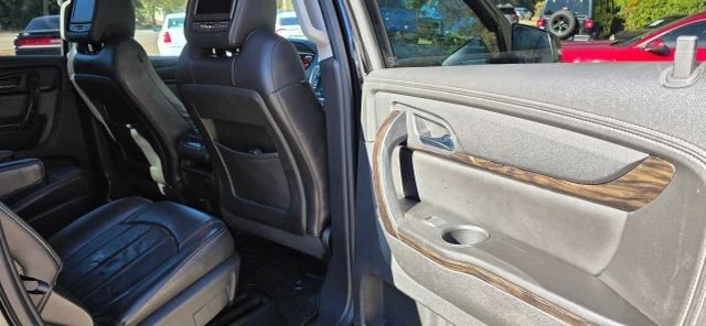 2016 GMC Acadia - Image 17 of 21