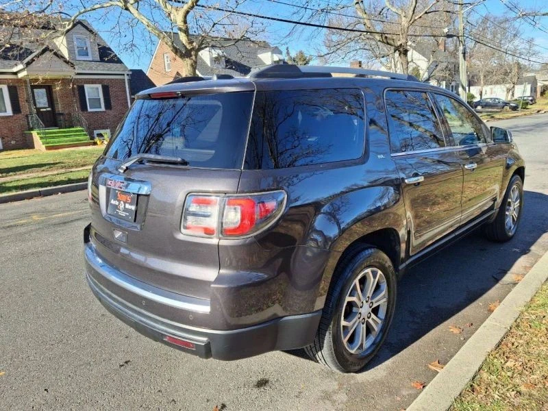 2016 GMC Acadia - Image 10 of 12