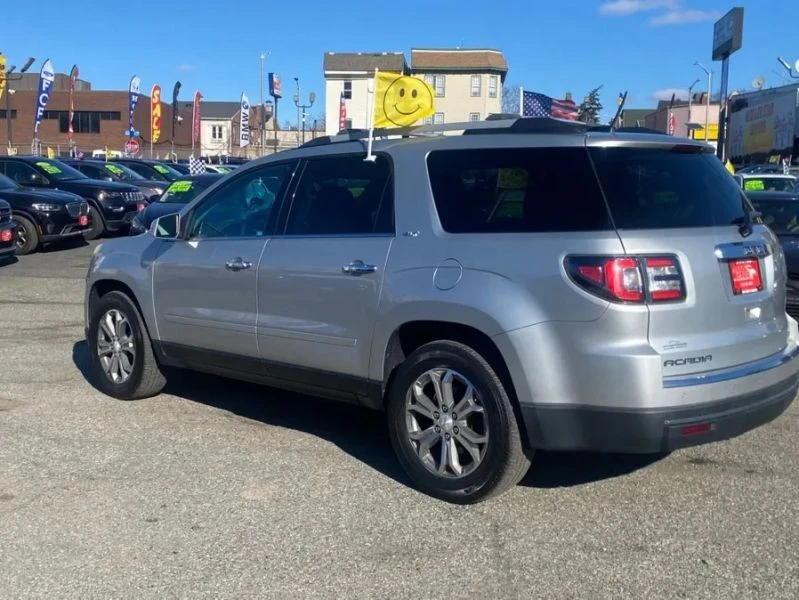2016 GMC Acadia - Image 5 of 12