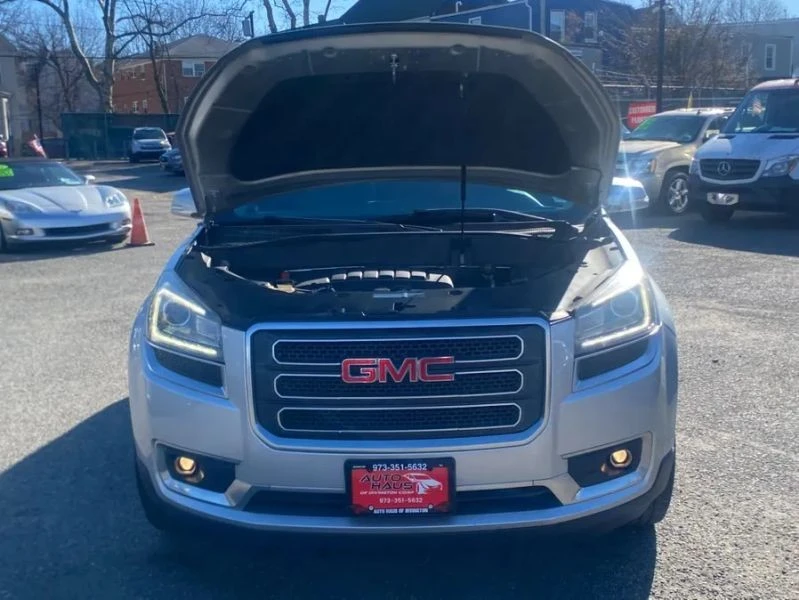 2016 GMC Acadia - Image 2 of 12