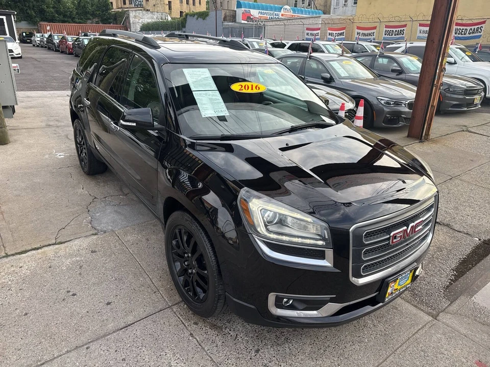 2016 GMC Acadia - Image 8 of 21