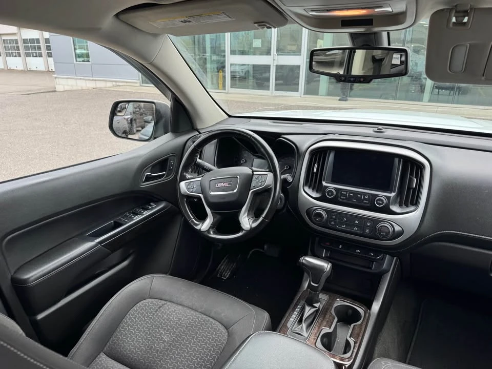 2016 GMC Canyon 2nd Gen - Image 2 of 9