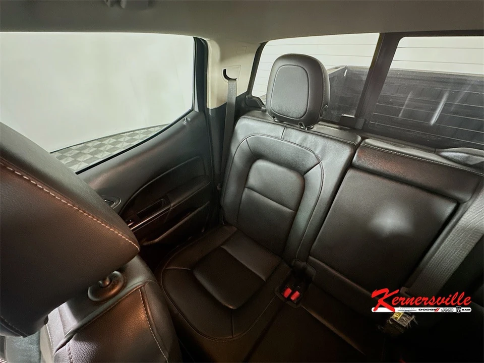 2016 GMC Canyon 2nd Gen - Image 12 of 21