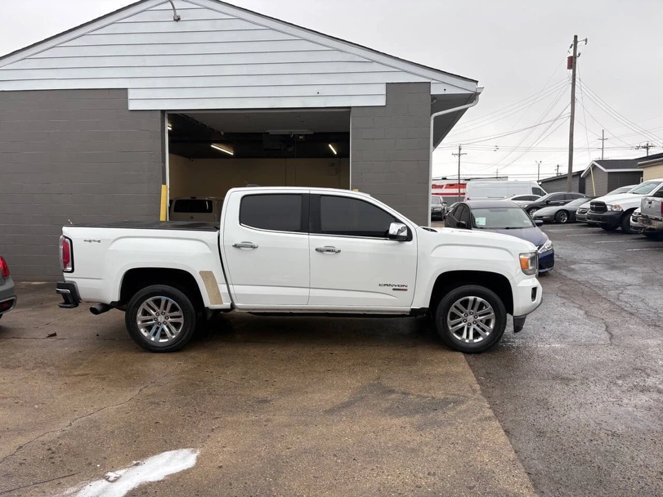 2016 GMC Canyon 2nd Gen - Image 8 of 12