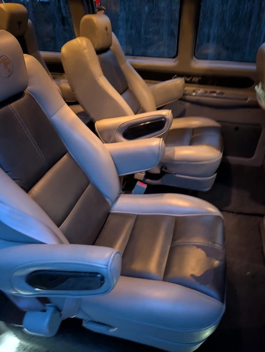 2016 GMC Savana - Image 13 of 20