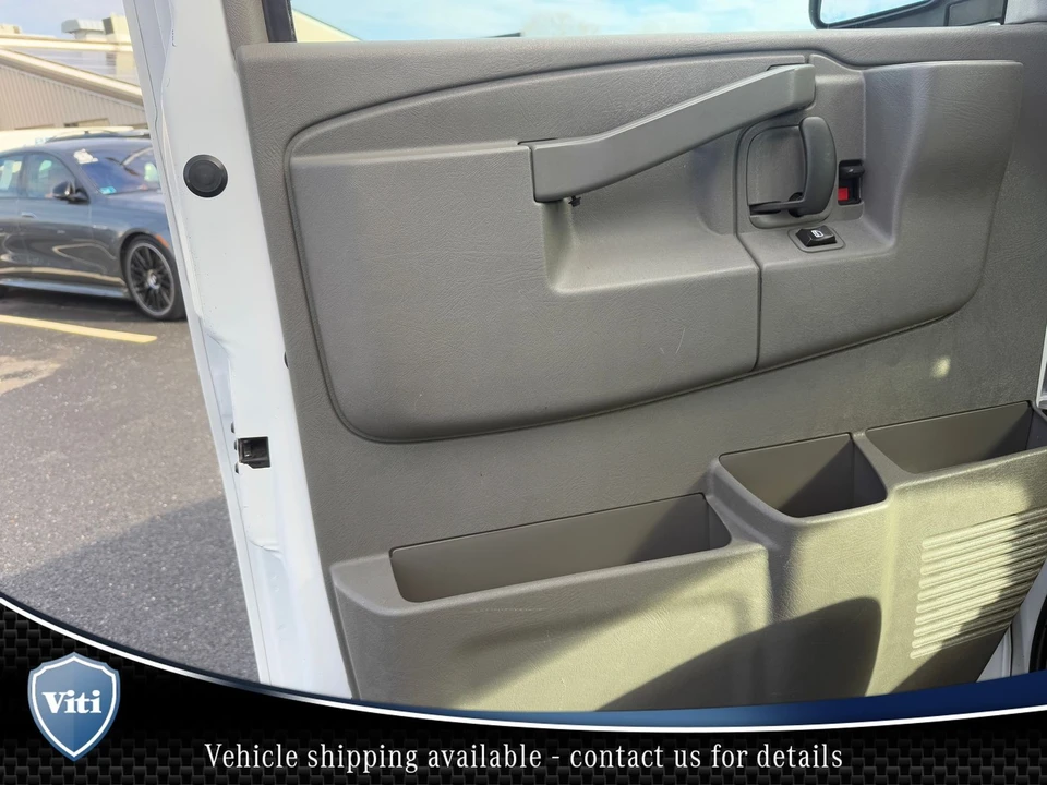 2016 GMC Savana - Image 16 of 21