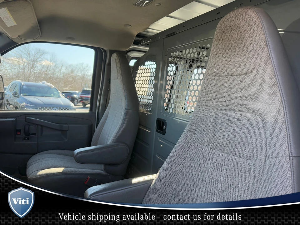 2016 GMC Savana - Image 18 of 21