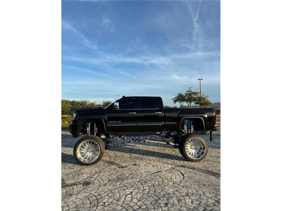 2016 GMC Sierra 4th Gen - Image 4 of 30